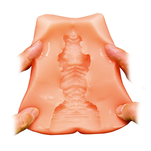 着物の似合う黒髪巨乳美少女と中出し温泉旅行