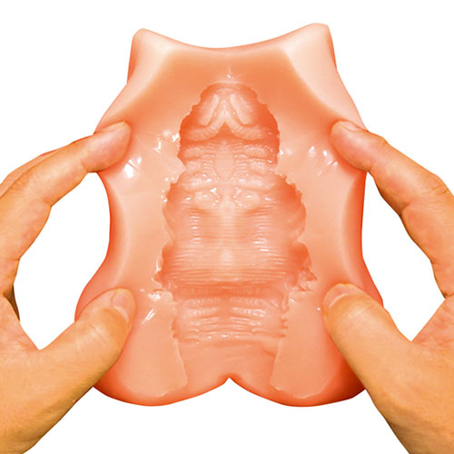 着物の似合う黒髪巨乳美少女と中出し温泉旅行